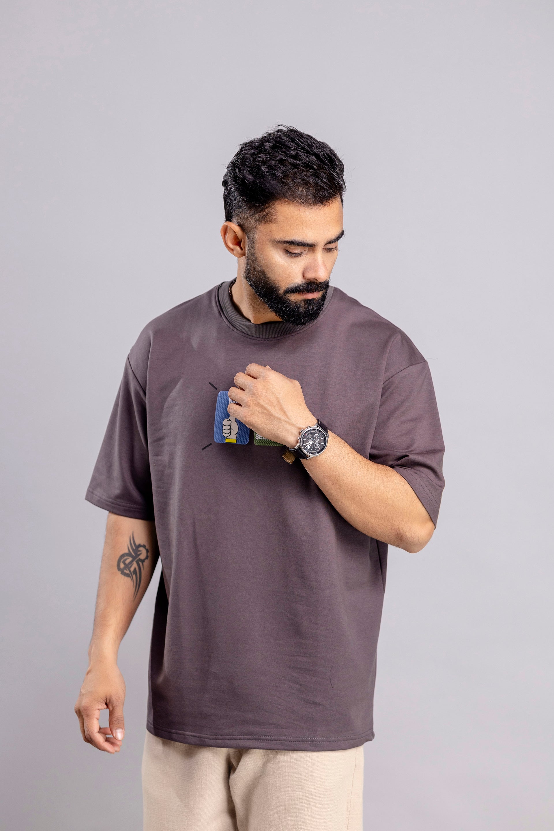Oversized T-Shirts : Chest And Back Print