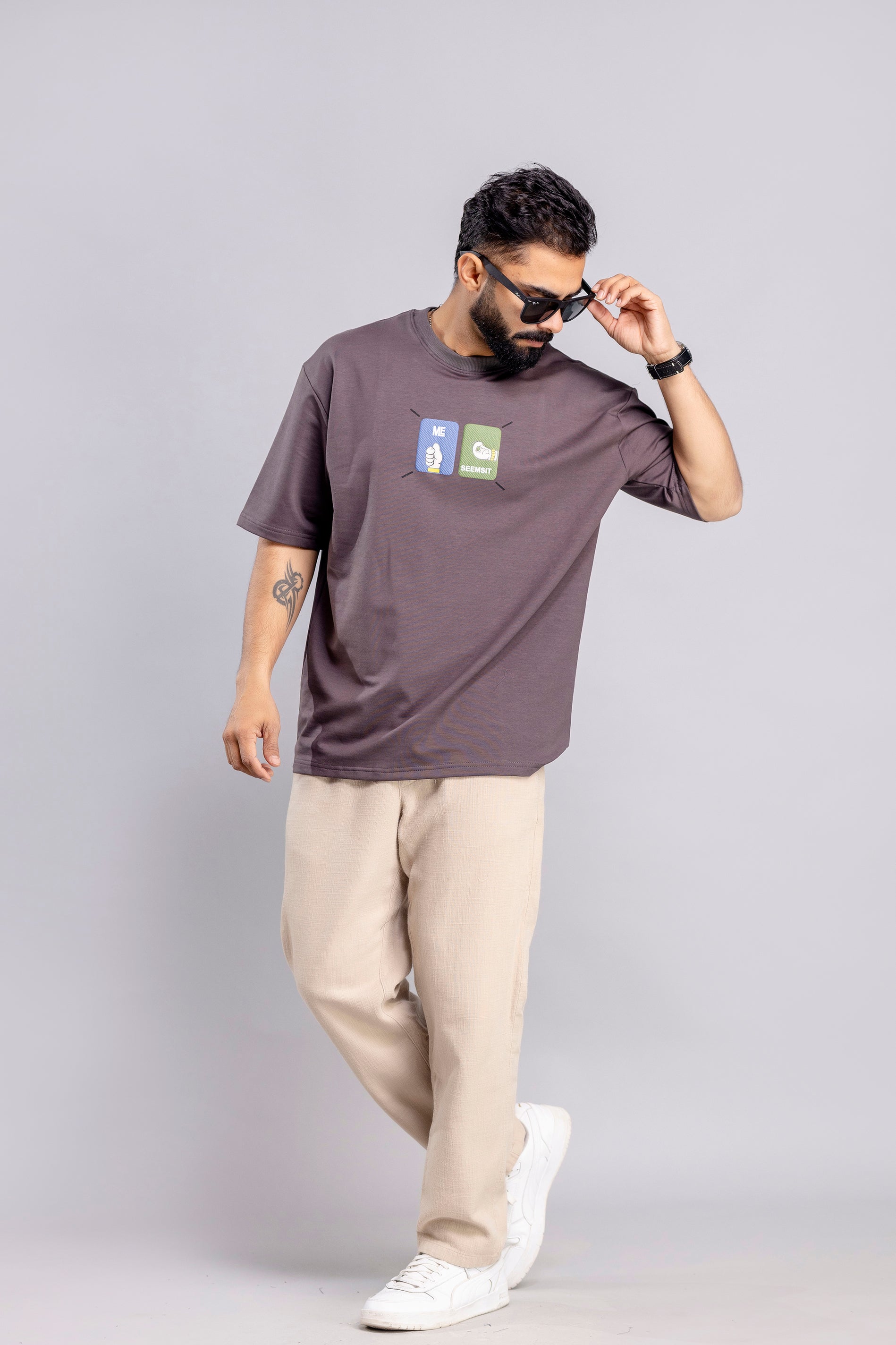 Oversized T-Shirts : Chest And Back Print