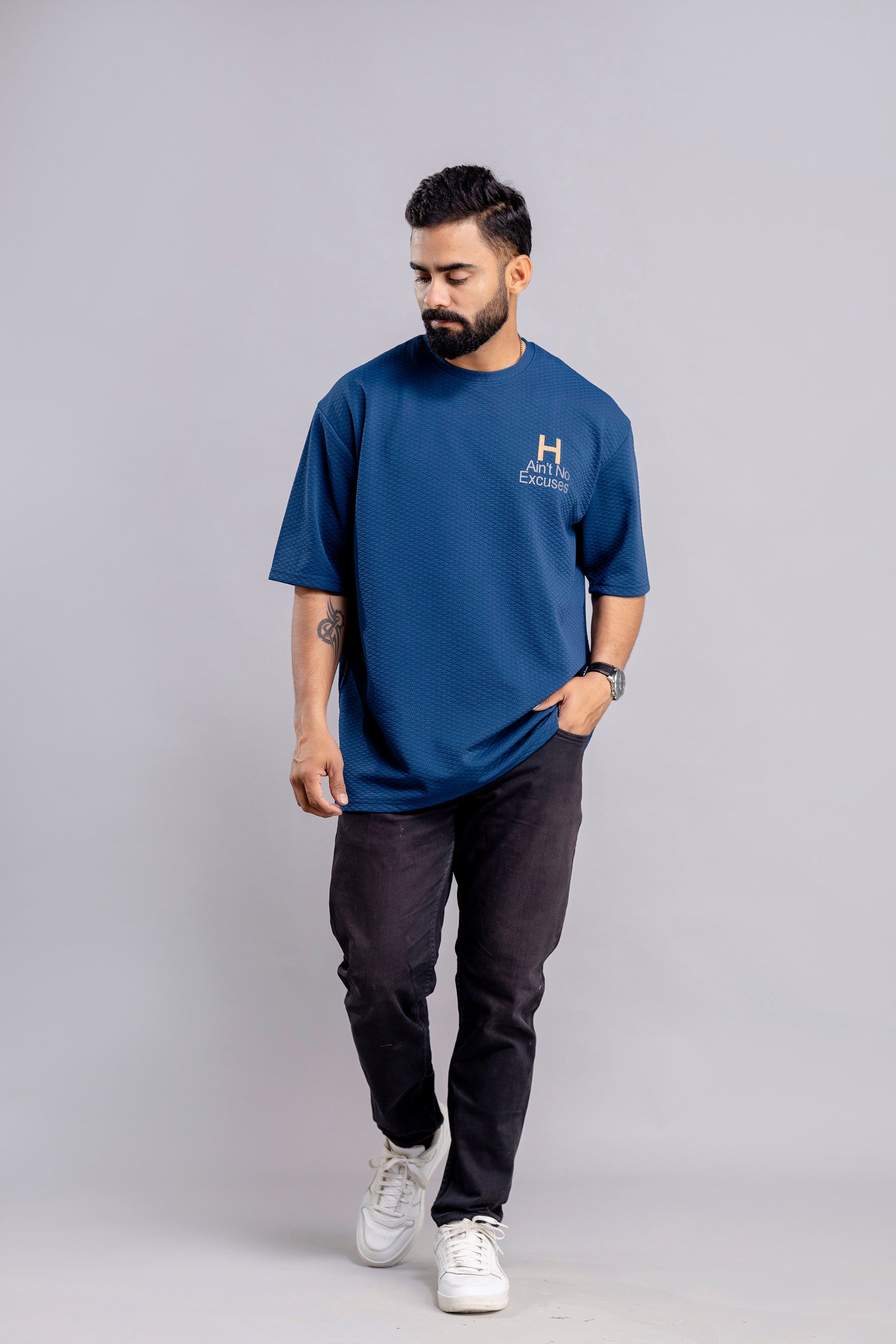 Oversized T-Shirt : Chest And Back Print